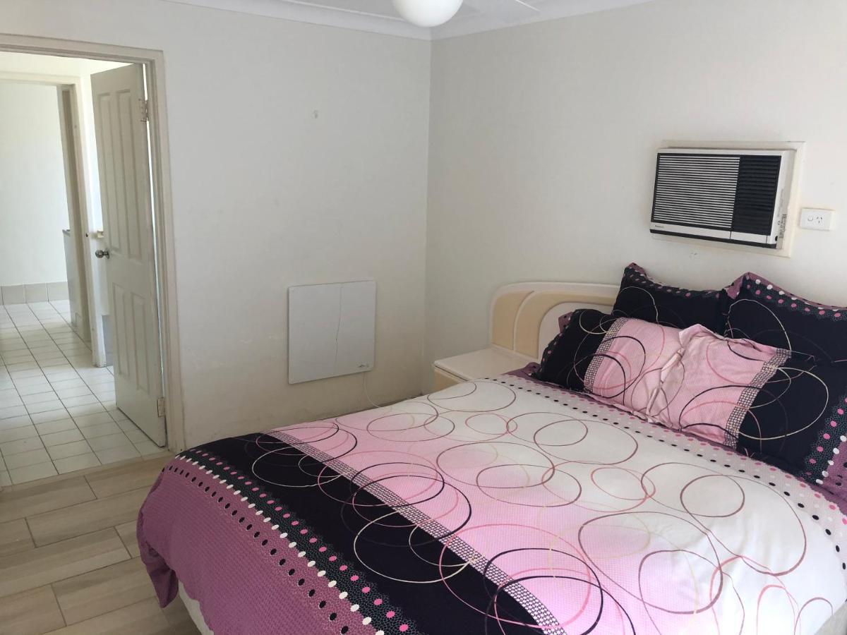 Villa Relaxed Ocean View Mandurah Esterno foto
